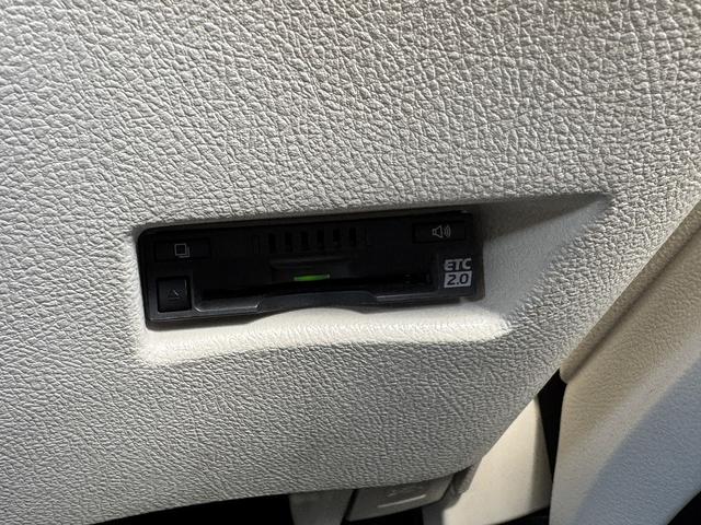 シエンタ G Sセンス・両Pスラ・フルセグナビ・Bカメラ・BTオーディオ・LEDライト・PCS・LKA・AHB・ドアバイザー・プライバシーガラス・スマキー・本革ステア・ETC2.0・ミラーウィンカー・Aストップ(14枚目)