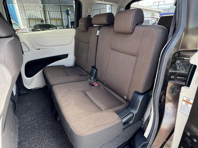 シエンタ G Sセンス・両Pスラ・フルセグナビ・Bカメラ・BTオーディオ・LEDライト・PCS・LKA・AHB・ドアバイザー・プライバシーガラス・スマキー・本革ステア・ETC2.0・ミラーウィンカー・Aストップ(27枚目)