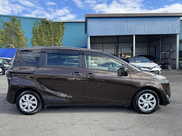 シエンタ G Sセンス・両Pスラ・フルセグナビ・Bカメラ・BTオーディオ・LEDライト・PCS・LKA・AHB・ドアバイザー・プライバシーガラス・スマキー・本革ステア・ETC2.0・ミラーウィンカー・Aストップ(37枚目)