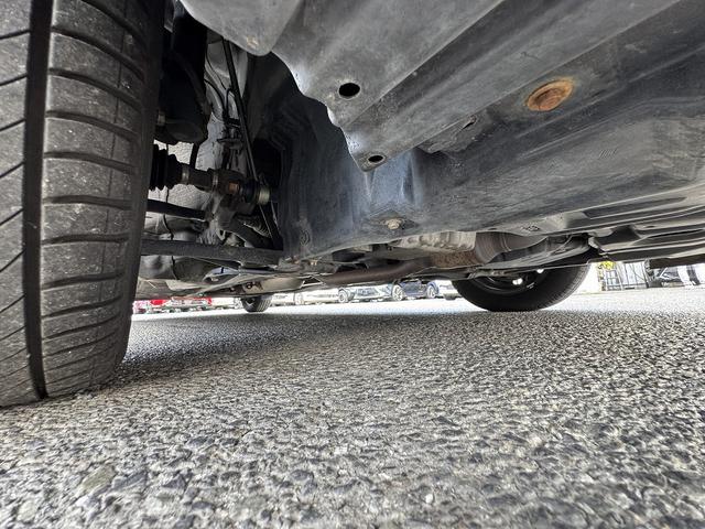 シエンタ G Sセンス・両Pスラ・フルセグナビ・Bカメラ・BTオーディオ・LEDライト・PCS・LKA・AHB・ドアバイザー・プライバシーガラス・スマキー・本革ステア・ETC2.0・ミラーウィンカー・Aストップ(49枚目)