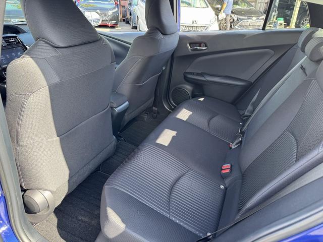 プリウス Ａ　セーフティセンス・純正９インチナビ・バックカメラ・フルセグＴＶ・Ｂｌｕｅｔｏｏｔｈ・ＣＤ／ＤＶＤ再生・ＡＣＣ・ＬＤＡ・ＢＳＭ・ＨＵＤ・パーキングアシスト・コーナーセンサー・オートＨＩビーム・ＥＴＣ（31枚目）