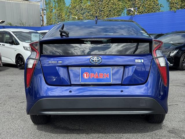 プリウス Ａ　セーフティセンス・純正９インチナビ・バックカメラ・フルセグＴＶ・Ｂｌｕｅｔｏｏｔｈ・ＣＤ／ＤＶＤ再生・ＡＣＣ・ＬＤＡ・ＢＳＭ・ＨＵＤ・パーキングアシスト・コーナーセンサー・オートＨＩビーム・ＥＴＣ（41枚目）