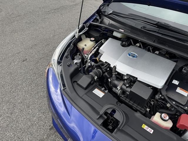 プリウス Ａ　セーフティセンス・純正９インチナビ・バックカメラ・フルセグＴＶ・Ｂｌｕｅｔｏｏｔｈ・ＣＤ／ＤＶＤ再生・ＡＣＣ・ＬＤＡ・ＢＳＭ・ＨＵＤ・パーキングアシスト・コーナーセンサー・オートＨＩビーム・ＥＴＣ（47枚目）