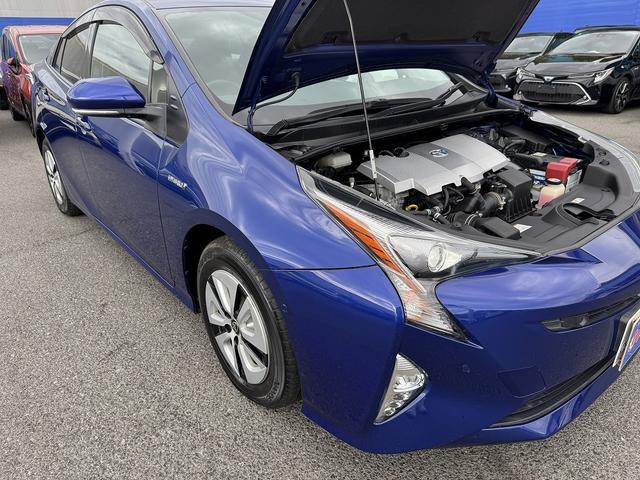 プリウス Ａ　セーフティセンス・純正９インチナビ・バックカメラ・フルセグＴＶ・Ｂｌｕｅｔｏｏｔｈ・ＣＤ／ＤＶＤ再生・ＡＣＣ・ＬＤＡ・ＢＳＭ・ＨＵＤ・パーキングアシスト・コーナーセンサー・オートＨＩビーム・ＥＴＣ（48枚目）