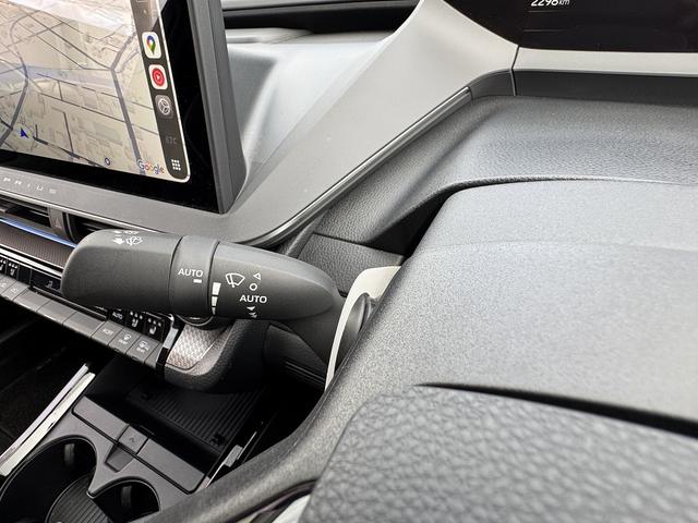 プリウス Ｚ　セーフティセンス・ナビＴＶ・全周囲カメラ・Ｃａｒｐｌａｙ・Ｂｌｕｅｔｏｏｔｈ・電動リアゲート・ＥＴＣ・ＡＣＣ・ＢＳＭ・ＬＤＡ・ＲＣＴＡ・ＰＷシート・シートエアコン・シートヒーター・オートＨＩビーム（43枚目）