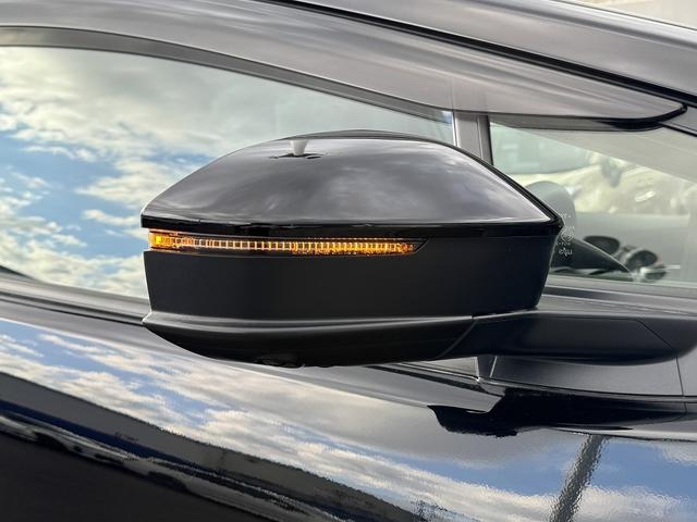 プリウス Ｚ　セーフティセンス・ナビＴＶ・全周囲カメラ・Ｃａｒｐｌａｙ・Ｂｌｕｅｔｏｏｔｈ・電動リアゲート・ＥＴＣ・ＡＣＣ・ＢＳＭ・ＬＤＡ・ＲＣＴＡ・ＰＷシート・シートエアコン・シートヒーター・オートＨＩビーム（49枚目）