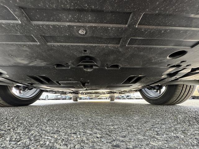 プリウス Ｚ　セーフティセンス・ナビＴＶ・全周囲カメラ・Ｃａｒｐｌａｙ・Ｂｌｕｅｔｏｏｔｈ・電動リアゲート・ＥＴＣ・ＡＣＣ・ＢＳＭ・ＬＤＡ・ＲＣＴＡ・ＰＷシート・シートエアコン・シートヒーター・オートＨＩビーム（66枚目）