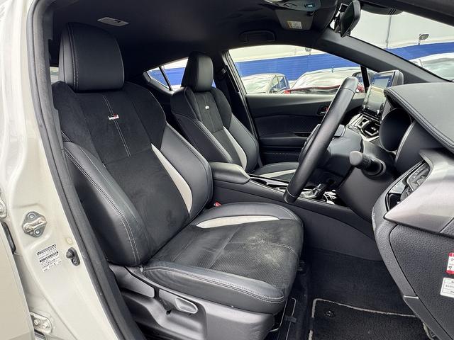 C-HR S GRスポーツ セーフティセンス・ディスプレイオーディオ・ナビTV・全周囲カメラ・Carplay・Bluetooth・ACC・BSM・LDA・LEDヘッドライト・オートHIビーム・ETC2.0・ハーフレザーシート(4枚目)