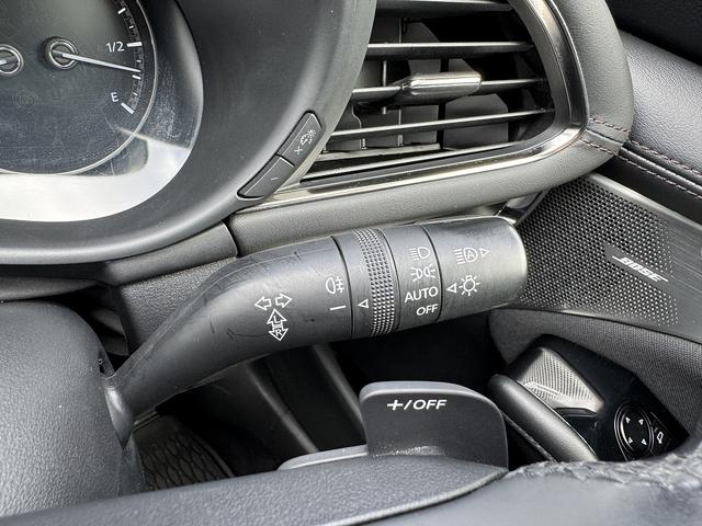 MAZDA3セダン 20Sプロアクティブ ツーリングセレクション 純正ナビ・BOSEサウンド・フルセグTV・Carplay・Bluetooth・DVD再生・全周囲カメラ・ACC・BSM・レーンキープアシスト・Cセンサー・LEDヘッドライト・オートHIビーム・ETC(12枚目)