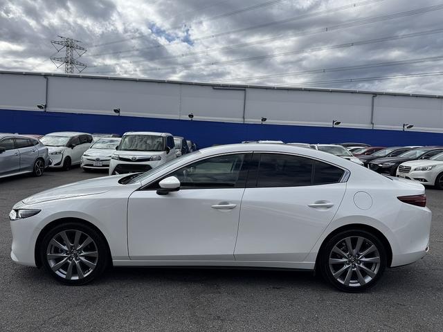 MAZDA3セダン 20Sプロアクティブ ツーリングセレクション 純正ナビ・BOSEサウンド・フルセグTV・Carplay・Bluetooth・DVD再生・全周囲カメラ・ACC・BSM・レーンキープアシスト・Cセンサー・LEDヘッドライト・オートHIビーム・ETC(41枚目)