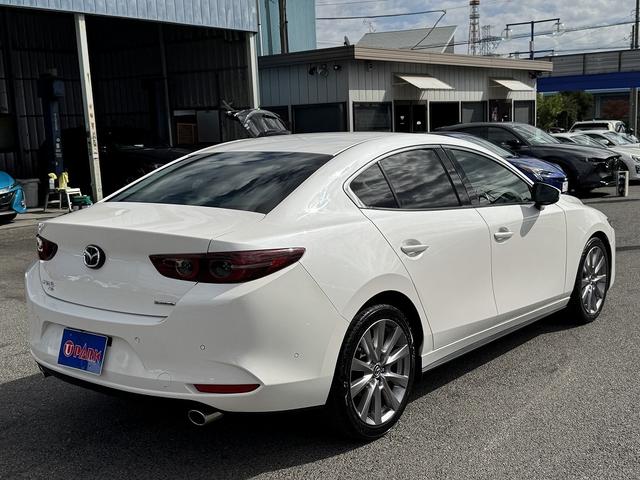 MAZDA3セダン 20Sプロアクティブ ツーリングセレクション 純正ナビ・BOSEサウンド・フルセグTV・Carplay・Bluetooth・DVD再生・全周囲カメラ・ACC・BSM・レーンキープアシスト・Cセンサー・LEDヘッドライト・オートHIビーム・ETC(44枚目)
