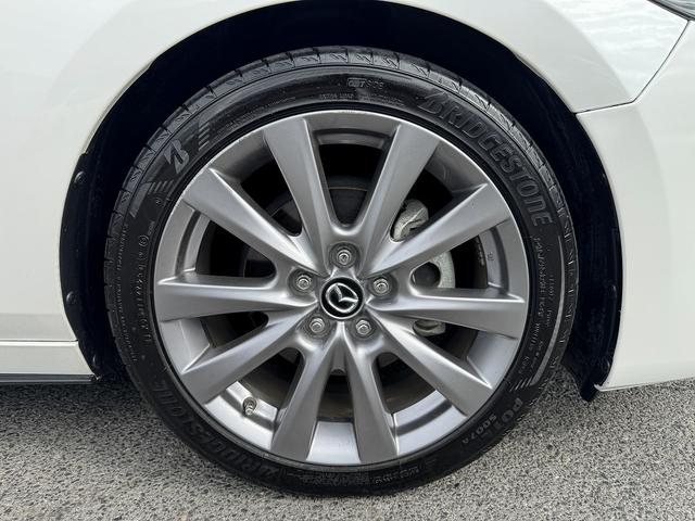 MAZDA3セダン 20Sプロアクティブ ツーリングセレクション 純正ナビ・BOSEサウンド・フルセグTV・Carplay・Bluetooth・DVD再生・全周囲カメラ・ACC・BSM・レーンキープアシスト・Cセンサー・LEDヘッドライト・オートHIビーム・ETC(50枚目)