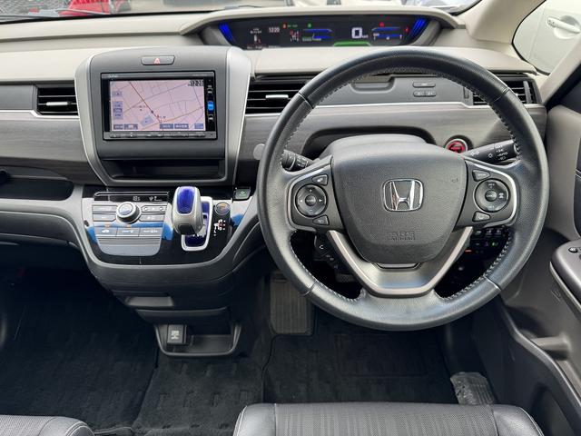 フリードハイブリッド ハイブリッド・Ｇホンダセンシング　１オーナー・ホンダセンシング・両側パワースライド・フルセグナビ・ＥＴＣ・バックカメラ・ＢＴオーディオ・ＬＥＤヘッドライト・ＡＵＴＯライト・スマートキー・純正１５ＡＷ・革ステア・ドアバイザー（25枚目）