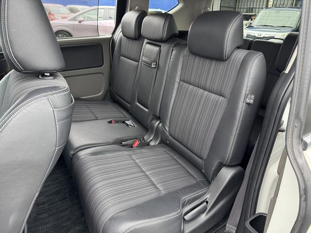 フリードハイブリッド ハイブリッド・Ｇホンダセンシング　１オーナー・ホンダセンシング・両側パワースライド・フルセグナビ・ＥＴＣ・バックカメラ・ＢＴオーディオ・ＬＥＤヘッドライト・ＡＵＴＯライト・スマートキー・純正１５ＡＷ・革ステア・ドアバイザー（30枚目）