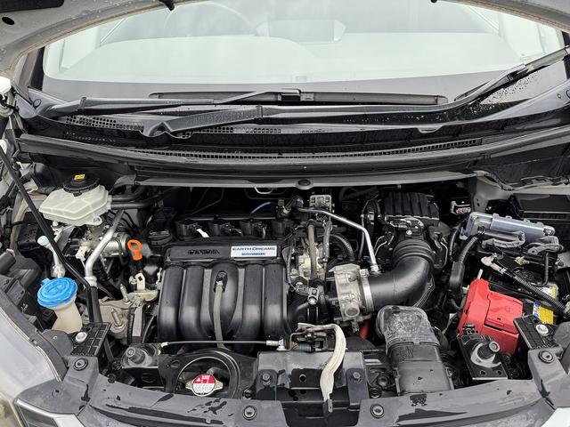 フリードハイブリッド ハイブリッド・Ｇホンダセンシング　１オーナー・ホンダセンシング・両側パワースライド・フルセグナビ・ＥＴＣ・バックカメラ・ＢＴオーディオ・ＬＥＤヘッドライト・ＡＵＴＯライト・スマートキー・純正１５ＡＷ・革ステア・ドアバイザー（53枚目）