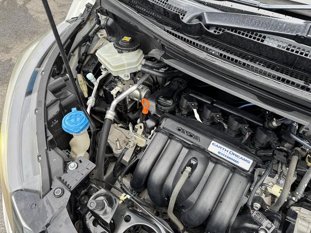 フリードハイブリッド ハイブリッド・Ｇホンダセンシング　１オーナー・ホンダセンシング・両側パワースライド・フルセグナビ・ＥＴＣ・バックカメラ・ＢＴオーディオ・ＬＥＤヘッドライト・ＡＵＴＯライト・スマートキー・純正１５ＡＷ・革ステア・ドアバイザー（55枚目）