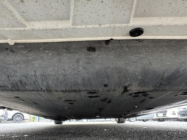 フリードハイブリッド ハイブリッド・Ｇホンダセンシング　１オーナー・ホンダセンシング・両側パワースライド・フルセグナビ・ＥＴＣ・バックカメラ・ＢＴオーディオ・ＬＥＤヘッドライト・ＡＵＴＯライト・スマートキー・純正１５ＡＷ・革ステア・ドアバイザー（60枚目）