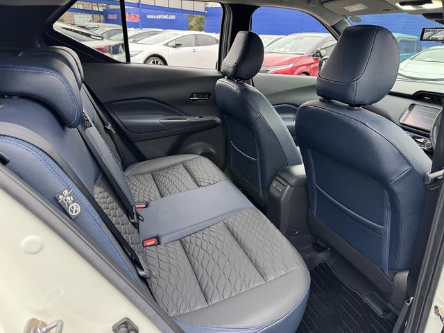 キックス オーテック　プロパイロット・全周囲カメラ・フルセグナビ・ＢＴオーディオ・ＥＴＣ・ＵＳＢ・デジタルミラー・ハーフレザー・ステア＆シートヒーター・Ｃソナー・ＡＵＴＯハイビーム・純正１７ＡＷ・フロアマット（27枚目）