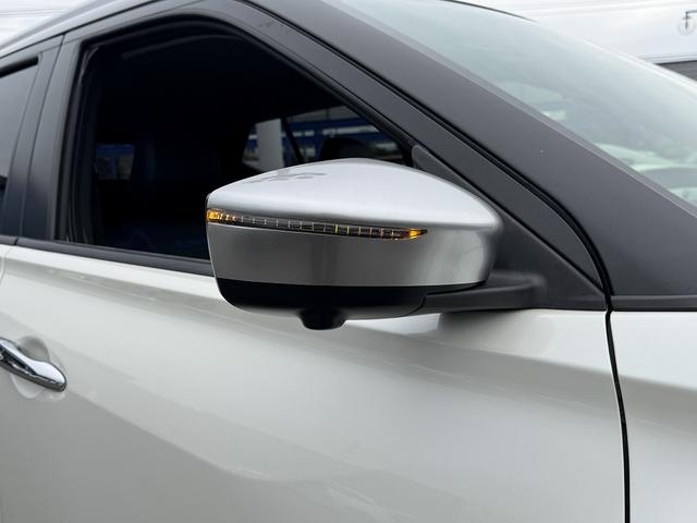 キックス オーテック　プロパイロット・全周囲カメラ・フルセグナビ・ＢＴオーディオ・ＥＴＣ・ＵＳＢ・デジタルミラー・ハーフレザー・ステア＆シートヒーター・Ｃソナー・ＡＵＴＯハイビーム・純正１７ＡＷ・フロアマット（42枚目）