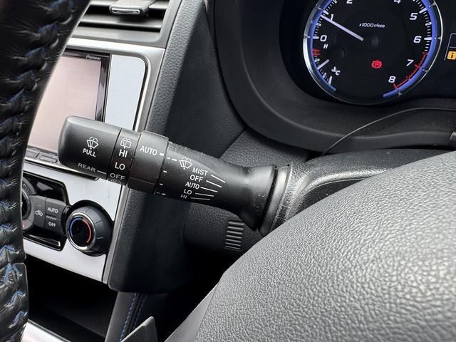 レヴォーグ 2.0GT-Sアイサイト STIエアロ・フルセグナビ・Bカメラ・BTオーディオ・LEDライト・ACC・LKA・柿本マフラー・パドルシフト・ドアバイザー・プライバシーガラス・本革ステア・ミラーウィンカー・RAYS18AW(19枚目)