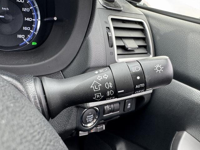 レヴォーグ 2.0GT-Sアイサイト STIエアロ・フルセグナビ・Bカメラ・BTオーディオ・LEDライト・ACC・LKA・柿本マフラー・パドルシフト・ドアバイザー・プライバシーガラス・本革ステア・ミラーウィンカー・RAYS18AW(20枚目)