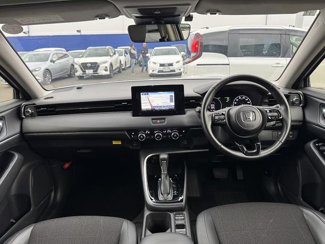 ヴェゼル e:HEV Z ホンダセンシング・ナビ・バックカメラ・ETC・BTオーディオ・スマートキー・USB・パワーバックドア・シートヒーター・ハーフレザー・ステアシフト・Cソナー・BSM・AUTOハイビーム(3枚目)