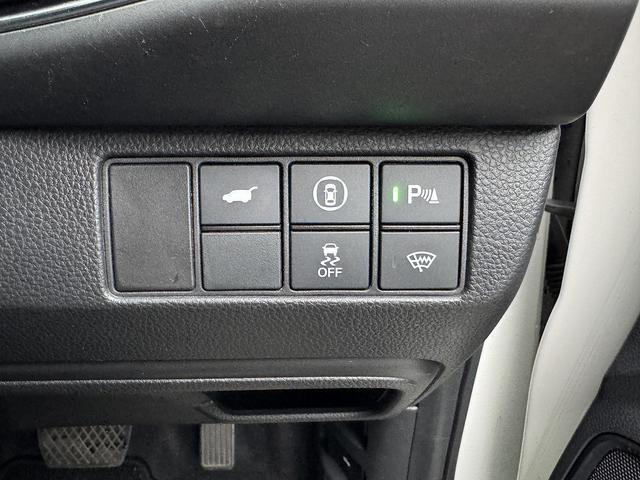 ヴェゼル e:HEV Z ホンダセンシング・ナビ・バックカメラ・ETC・BTオーディオ・スマートキー・USB・パワーバックドア・シートヒーター・ハーフレザー・ステアシフト・Cソナー・BSM・AUTOハイビーム(13枚目)