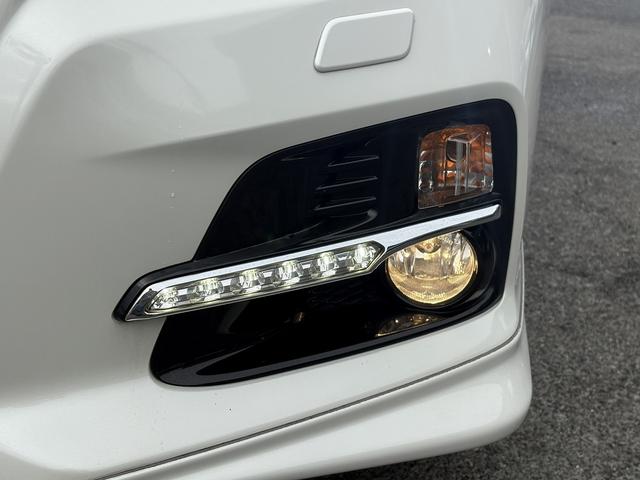 レヴォーグ １．６ＧＴ－Ｓアイサイト　フルセグナビ・ＢＴオーディオ・ＬＥＤライト・ＡＣＣ・ＬＫＡ・ＥＴＣ・パドルシフト・スマキー・ドアバイザー・プライバシーガラス・本革ステア・ミラーウィンカー・Ａストップ・Ｐシート（32枚目）