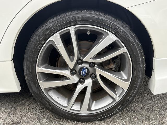 レヴォーグ １．６ＧＴ－Ｓアイサイト　フルセグナビ・ＢＴオーディオ・ＬＥＤライト・ＡＣＣ・ＬＫＡ・ＥＴＣ・パドルシフト・スマキー・ドアバイザー・プライバシーガラス・本革ステア・ミラーウィンカー・Ａストップ・Ｐシート（35枚目）