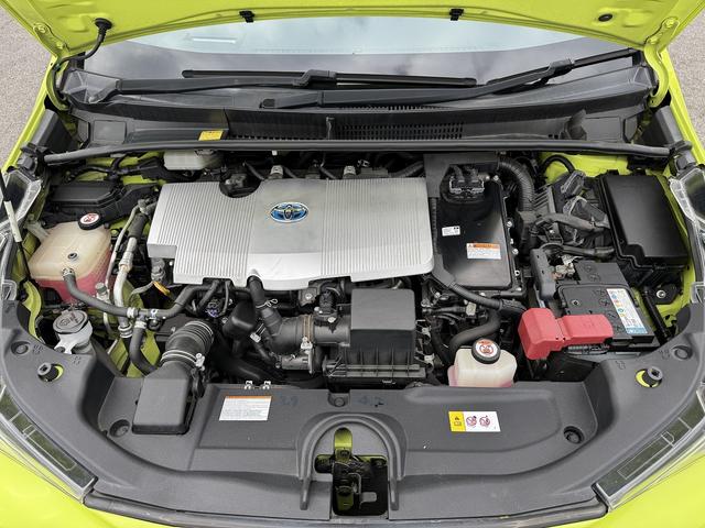 プリウス Ａ　９ｉｎフルセグナビ・Ｂカメラ・ＢＴオーディオ・ＬＥＤライト・ＡＣＣ・ＬＫＡ・ＨＵＤ・ＢＳＭ・ＡＨＢ・Ｐアシスト・ＥＴＣ・オートライト・本革ステア・１５ＡＷ・ドアバイザー・プライバシーガラス（44枚目）