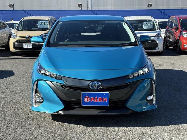 プリウスＰＨＶ Ｓナビパッケージ　フルセグナビ・Ｂカメラ・ＢＴオーディオ・ＡＣＣ・ＬＫＡ・ＡＨＢ・ＬＥＤライト・シートヒーター・スマキー・ドアバイザー・プライバシーガラス・ＥＴＣ・ＵＳＢ・本革ステア・ミラーウィンカー・（20枚目）