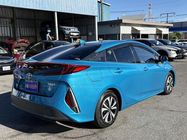 プリウスＰＨＶ Ｓナビパッケージ　フルセグナビ・Ｂカメラ・ＢＴオーディオ・ＡＣＣ・ＬＫＡ・ＡＨＢ・ＬＥＤライト・シートヒーター・スマキー・ドアバイザー・プライバシーガラス・ＥＴＣ・ＵＳＢ・本革ステア・ミラーウィンカー・（23枚目）