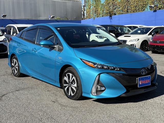 プリウスＰＨＶ Ｓナビパッケージ　フルセグナビ・Ｂカメラ・ＢＴオーディオ・ＡＣＣ・ＬＫＡ・ＡＨＢ・ＬＥＤライト・シートヒーター・スマキー・ドアバイザー・プライバシーガラス・ＥＴＣ・ＵＳＢ・本革ステア・ミラーウィンカー・（34枚目）