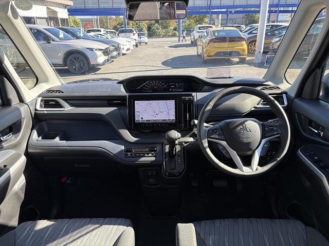 デリカＤ：２ ハイブリッドＭＺ　全周囲カメラ・フルセグナビ・ＢＴオーディオ・両Ｐスラ・ＬＥＤライト・Ｃソナー・ＡＣＣ・ＬＫＡ・ＡＨＢ・シートヒーター・プライバシーガラス・ドアバイザー・ＵＳＢ・本革ステア・ミラーウィンカー（3枚目）