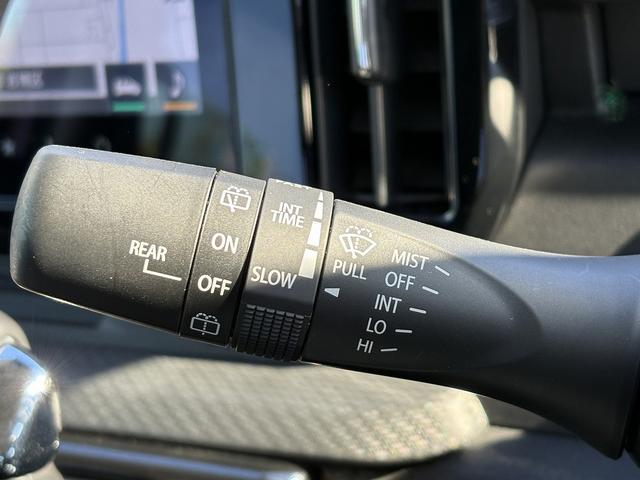 デリカＤ：２ ハイブリッドＭＺ　全周囲カメラ・フルセグナビ・ＢＴオーディオ・両Ｐスラ・ＬＥＤライト・Ｃソナー・ＡＣＣ・ＬＫＡ・ＡＨＢ・シートヒーター・プライバシーガラス・ドアバイザー・ＵＳＢ・本革ステア・ミラーウィンカー（20枚目）