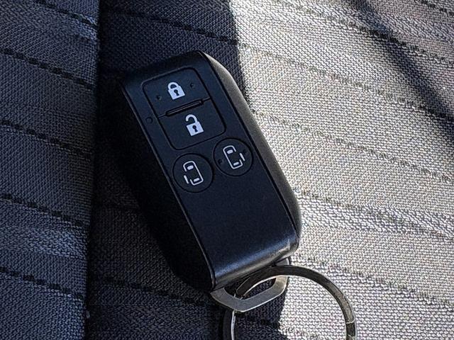 デリカＤ：２ ハイブリッドＭＺ　全周囲カメラ・フルセグナビ・ＢＴオーディオ・両Ｐスラ・ＬＥＤライト・Ｃソナー・ＡＣＣ・ＬＫＡ・ＡＨＢ・シートヒーター・プライバシーガラス・ドアバイザー・ＵＳＢ・本革ステア・ミラーウィンカー（24枚目）