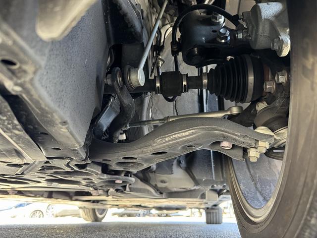 プリウス Ｚ　全周囲カメラ・フルセグナビ・ＢＴオーディオ・ＬＥＤライト・ＡＣＣ・ＬＫＡ・ＡＨＢ・ＢＳＭ・合皮シート・Ｐシート・ベンチレーションシート・ＵＳＢ・ＡＣ１００Ｖ・Ｃソナー・Ｐアシスト・ＥＴＣ（60枚目）