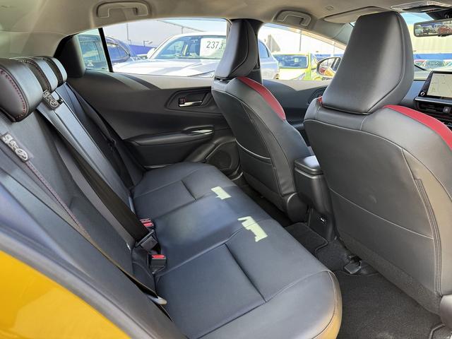 プリウス Z セーフティセンス・12.3型フルセグナビ・Carplay・全周囲カメラ・ETC2.0・AC100V電源・USB・Cソナー・BSM・RCTA・デジタルミラー・ステアヒーター・パーキングアシスト・19AW(27枚目)