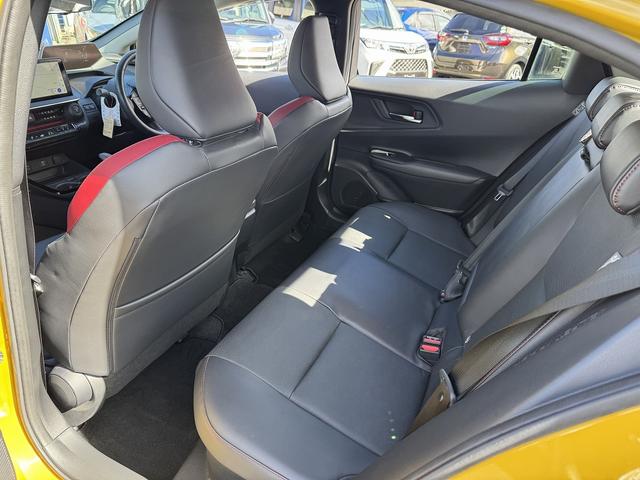 プリウス Z セーフティセンス・12.3型フルセグナビ・Carplay・全周囲カメラ・ETC2.0・AC100V電源・USB・Cソナー・BSM・RCTA・デジタルミラー・ステアヒーター・パーキングアシスト・19AW(29枚目)