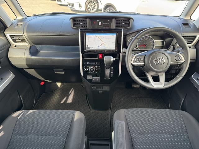 ルーミー カスタムＧ－Ｔ　後期・両Ｐ・フルセグワイドナビ・Ｂカメラ・ＢＴオーディオ・ＡＣＣ・ＬＫＡ・ＡＨＢ・Ｃソナー・ＬＥＤライト・ＥＴＣ・ＵＳＢ・スマキー・プライバシーガラス・シートヒーター・本革ステア・ミラーウィンカー（3枚目）