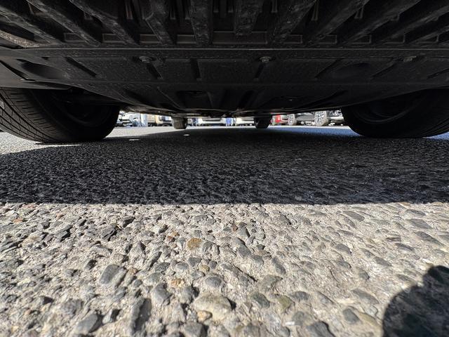 オーラ Ｇ　後期・プロパイロット・純正９型フルセグナビ・ＢＯＳＥサウンド・全周囲カメラ・Ｃａｒｐｌａｙ・ＥＴＣ２．０・Ｃソナー・ＢＳＭ・デジタルミラー・ＡＵＴＯハイビーム・ハーフレザー・純正１７ＡＷ・ドアバイザー（42枚目）