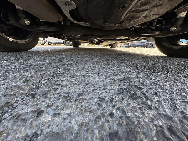 オーラ Ｇ　後期・プロパイロット・純正９型フルセグナビ・ＢＯＳＥサウンド・全周囲カメラ・Ｃａｒｐｌａｙ・ＥＴＣ２．０・Ｃソナー・ＢＳＭ・デジタルミラー・ＡＵＴＯハイビーム・ハーフレザー・純正１７ＡＷ・ドアバイザー（44枚目）