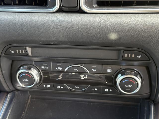 ＣＸ－８ ＸＤプロアクティブ　マツダコネクトナビ・フルセグ・全周囲カメラ・ＢＴオーディオ・ＥＴＣ・ＣＤ・ＤＶＤ・パワーシート・シート＆ステアヒーター・Ｃソナー・ＢＳＭ・ＨＵＤ・ＡＵＴＯハイビーム・純正１９ＡＷ・フロアマット（10枚目）