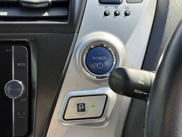 プリウスアルファ Ｓツーリングセレクション　７人乗り・１オーナー・フルセグナビ・Ｂカメラ・ＢＴオーディオ・ＬＥＤライト・ＥＴＣ・ドアバイザー・プライバシーガラス・本革ステア・ミラーウィンカー・オートライト・記録簿（18枚目）