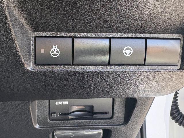 オーラ ニスモ チューンドe-パワー4WD プロパイロット・BOSEサウンド・フルセグナビ・全周囲カメラ・Carplay・USB・デジタルミラー・ワイヤレス充電・ETC2.0・パワーシート・シート&ステアヒーター・Cソナー・BSM・純正17AW(39枚目)