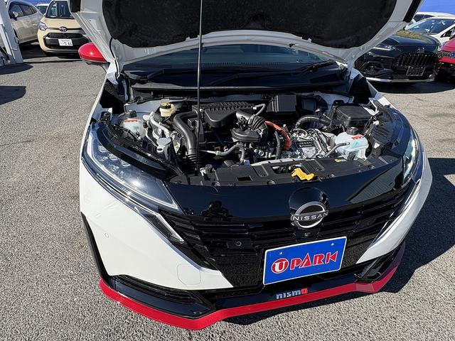 オーラ ニスモ チューンドe-パワー4WD プロパイロット・BOSEサウンド・フルセグナビ・全周囲カメラ・Carplay・USB・デジタルミラー・ワイヤレス充電・ETC2.0・パワーシート・シート&ステアヒーター・Cソナー・BSM・純正17AW(58枚目)