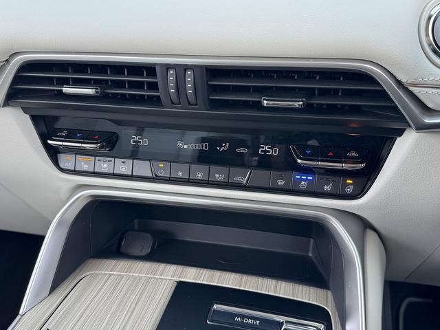 CX-60 XD-ハイブリッド エクスクルーシブモダン 全周囲カメラ・フルセグナビ・BTオーディオ・HUD・BSM・ACC・LKA・AHB・本革・ベンチレーションシート・ステアヒーター・LEDライト・Cソナー・Pバックドア・20AW・ETC(17枚目)