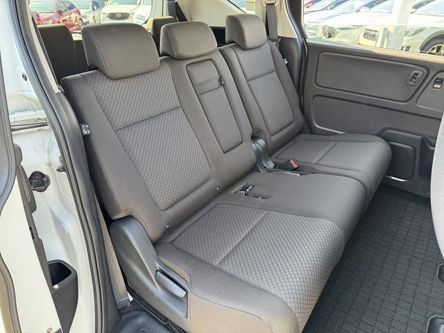 フリードハイブリッド ハイブリッド・Gホンダセンシング 後期・ホンダセンシング・両側パワースライド・9型フルセグナビ・Carplay・バックカメラ・BTオーディオ・ETC2.0・USB・LEDヘッドライト・スマートキー・フロアマット・ドアバイザー(5枚目)