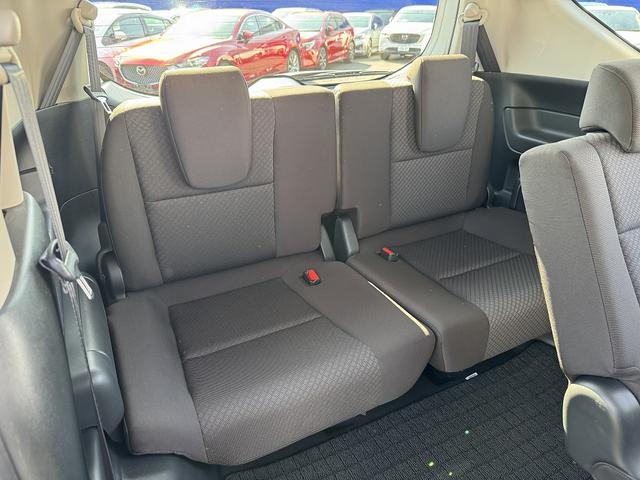 フリードハイブリッド ハイブリッド・Gホンダセンシング 後期・ホンダセンシング・両側パワースライド・9型フルセグナビ・Carplay・バックカメラ・BTオーディオ・ETC2.0・USB・LEDヘッドライト・スマートキー・フロアマット・ドアバイザー(6枚目)