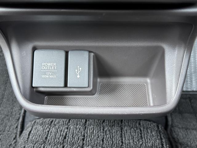 フリードハイブリッド ハイブリッド・Gホンダセンシング 後期・ホンダセンシング・両側パワースライド・9型フルセグナビ・Carplay・バックカメラ・BTオーディオ・ETC2.0・USB・LEDヘッドライト・スマートキー・フロアマット・ドアバイザー(13枚目)